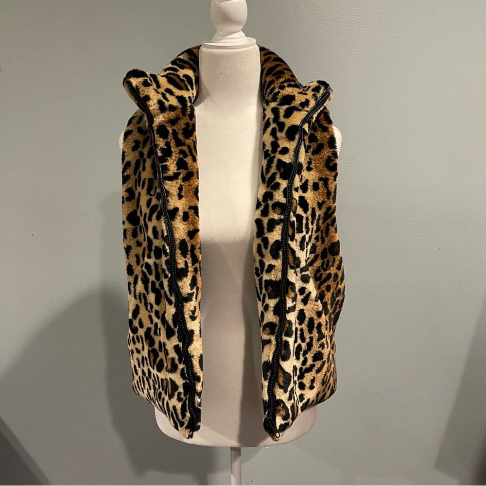 Cejon Womens Leopard Print Faux Fur Front Zip Vest Front Pockets High Neck Small